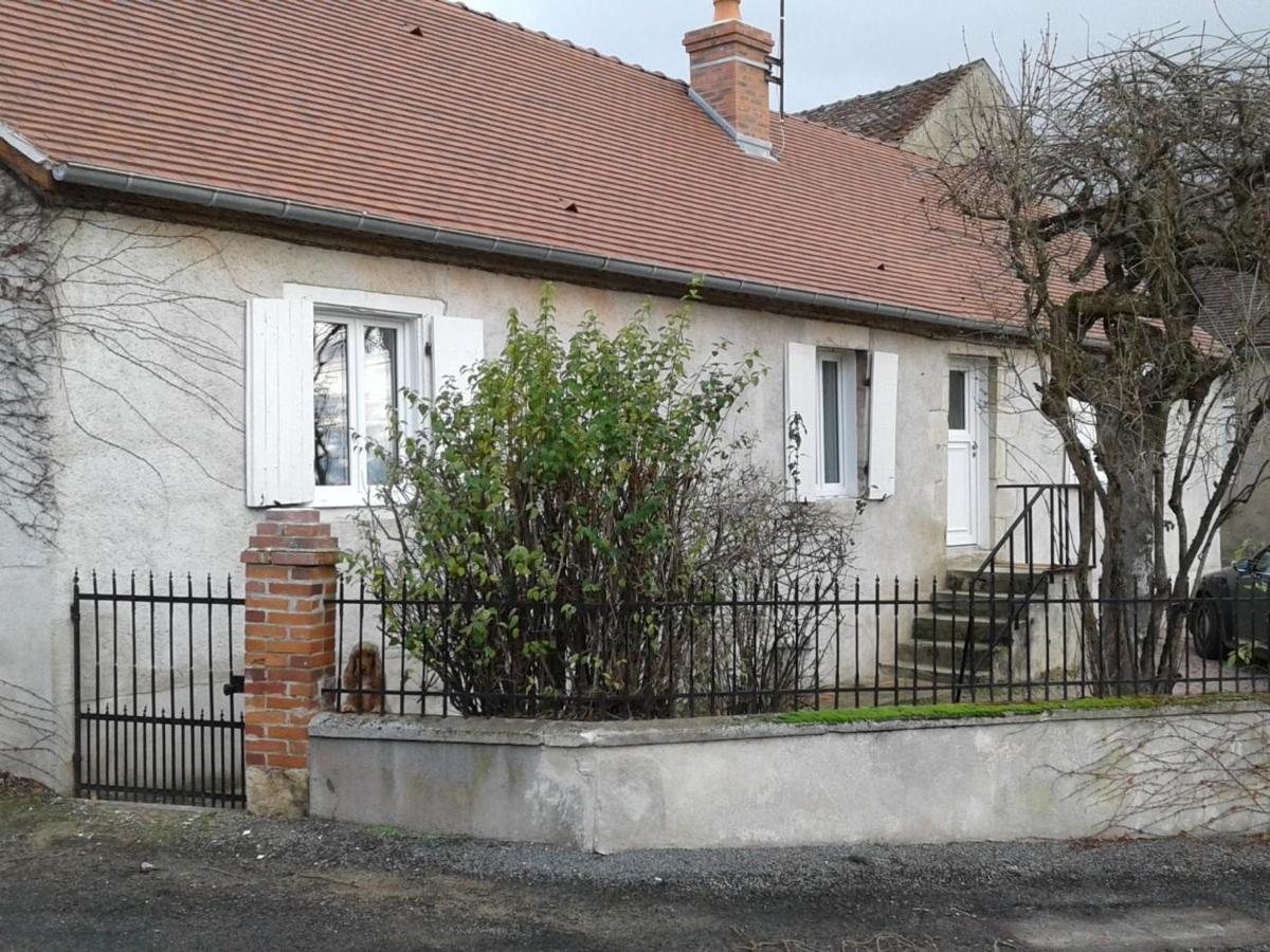 Gîte Broût-Vernet, 3 pièces, 4 personnes - FR-1-489-68 Extérieur photo